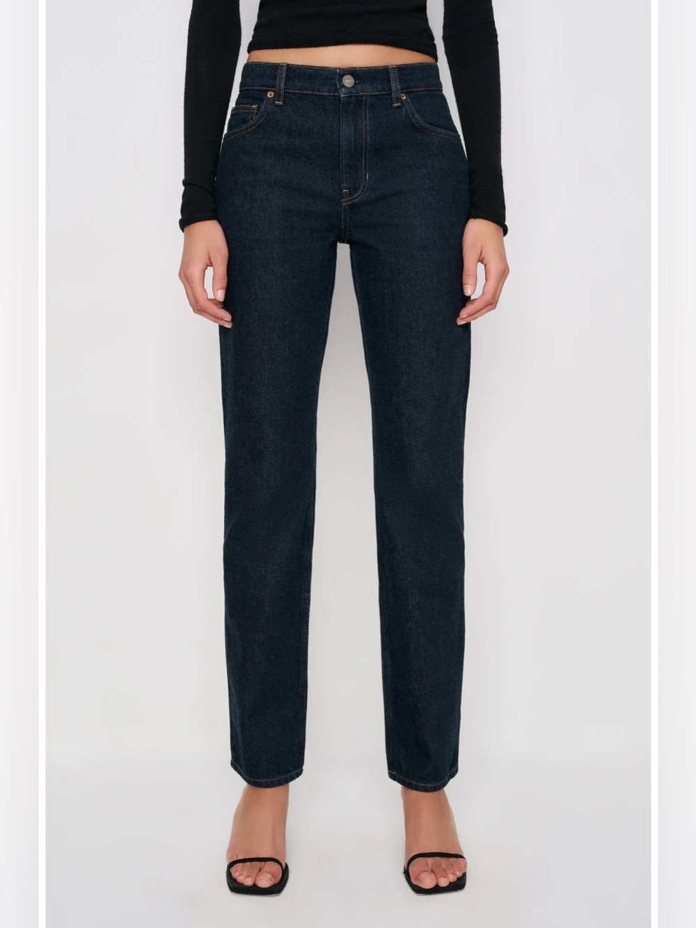 Greer Mid Rise Straight Short Jeans